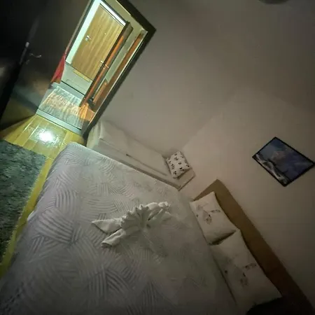 Pahulja Apartman *